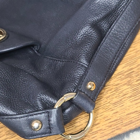 Michael Kors black leather hobo bag - Picture 4 of 9